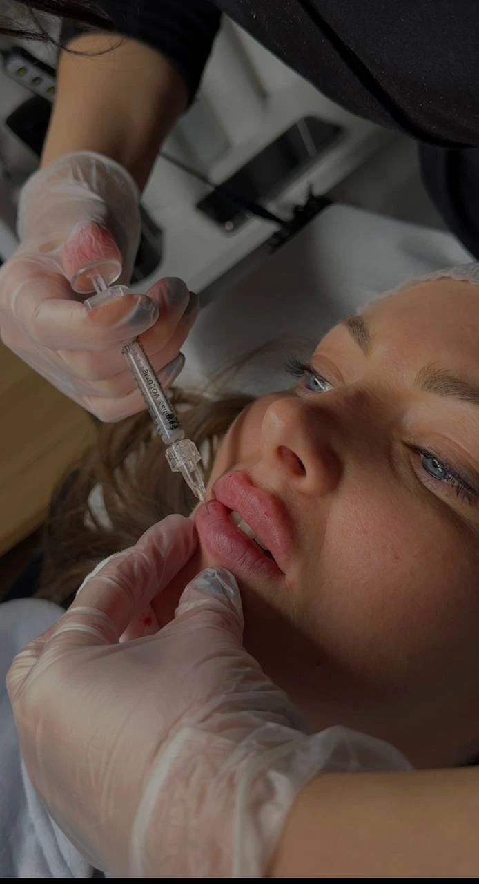 Aesthetic treatment procedure
